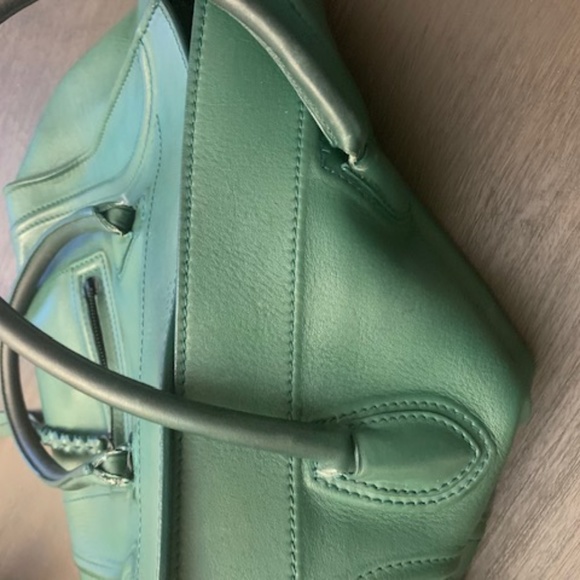 CELINE Phantom Phoebe Philo Collection Green Med - Picture 2 of 7
